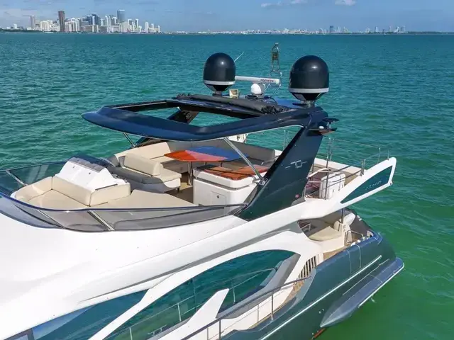 Azimut Flybridge