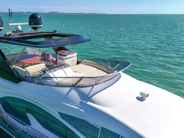 Azimut Flybridge