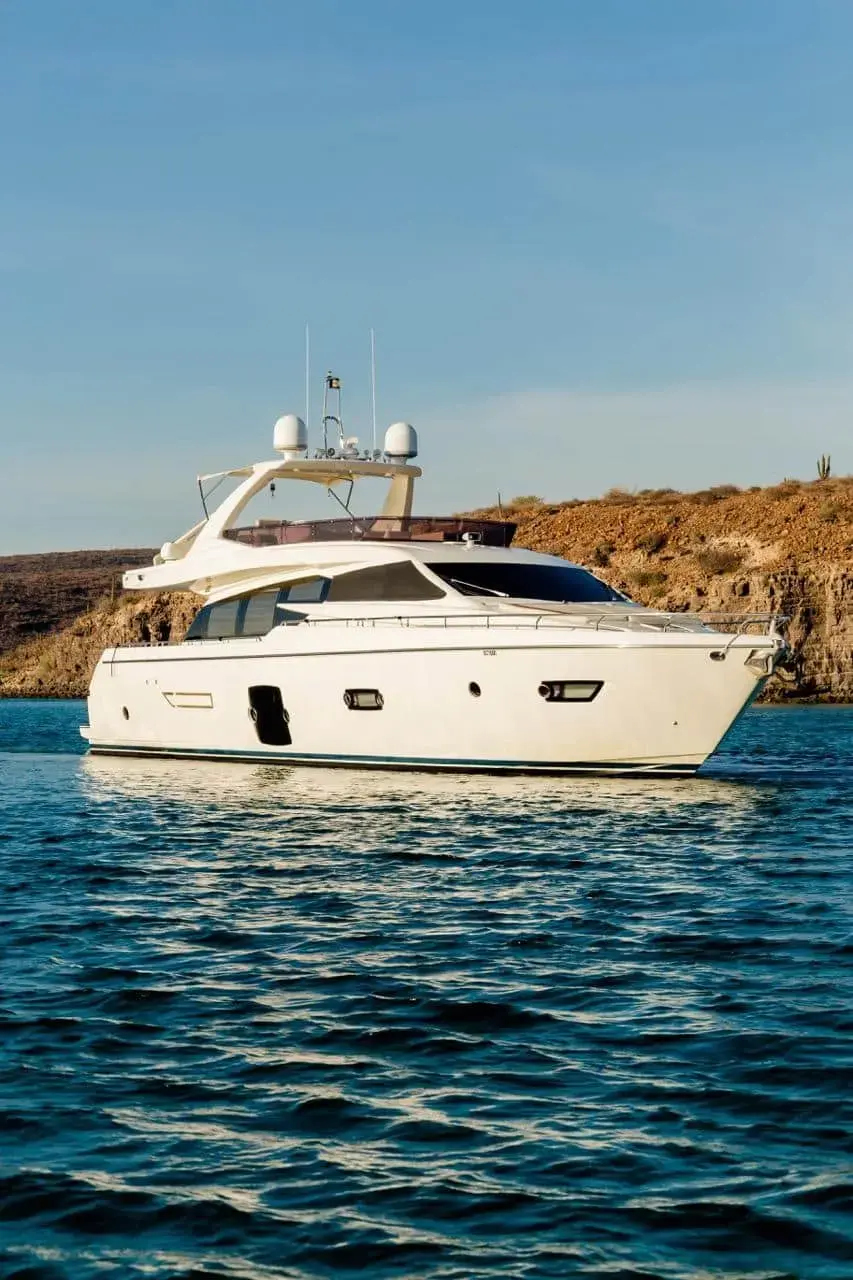 2013 Ferretti 720