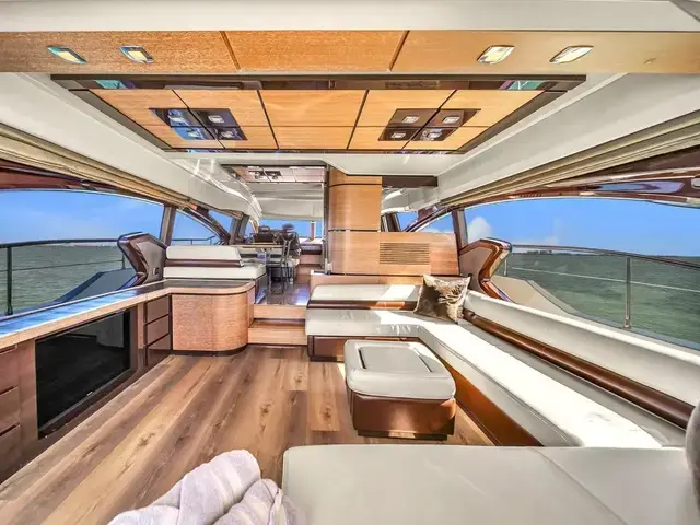 Azimut Flybridge