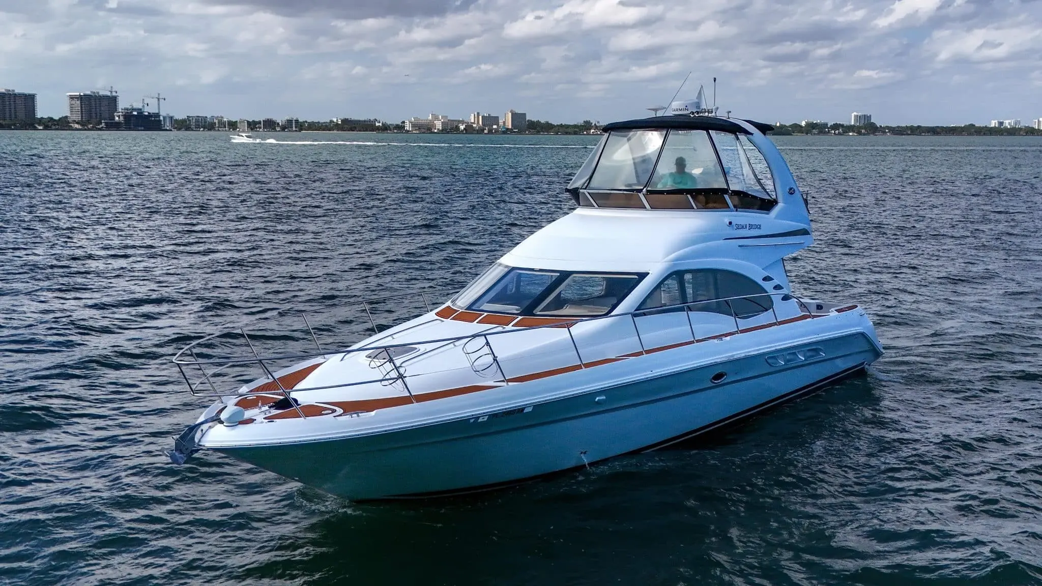 2006 Sea Ray sedan bridge