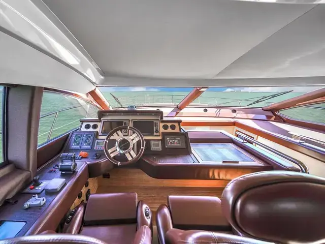 Azimut Flybridge