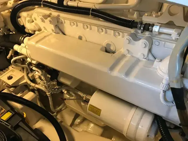 Azimut Atlantis 54