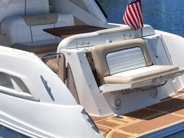 Sea Ray 330 Sundancer