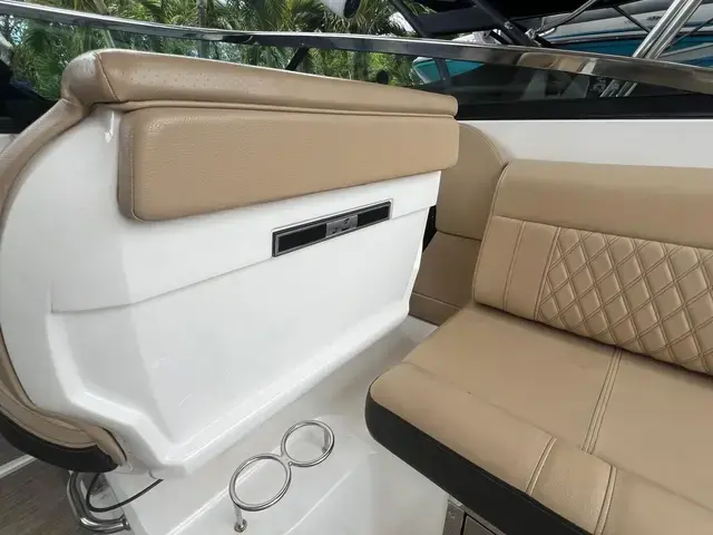 Sea Ray 280 SLX