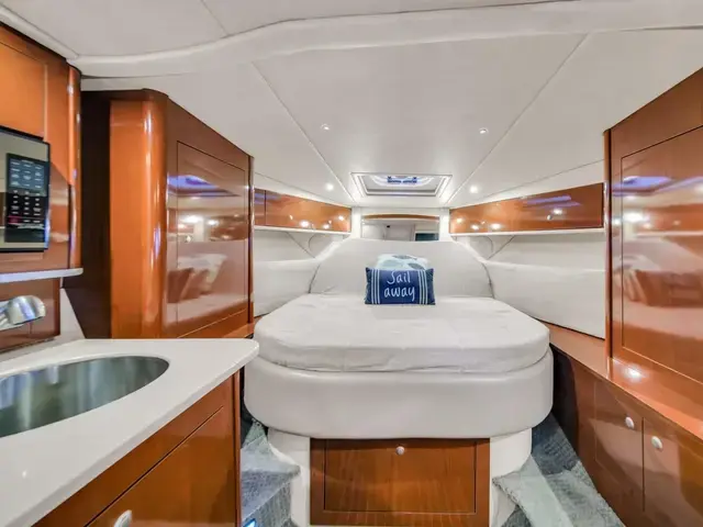 Sea Ray 330 Sundancer