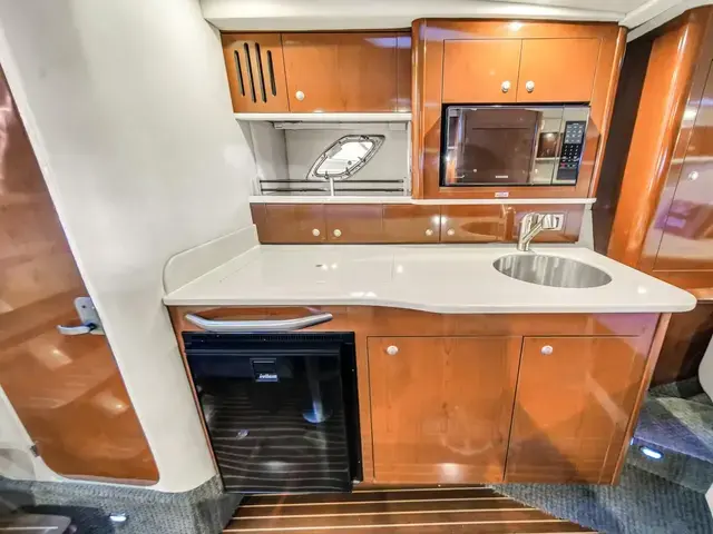 Sea Ray 330 Sundancer