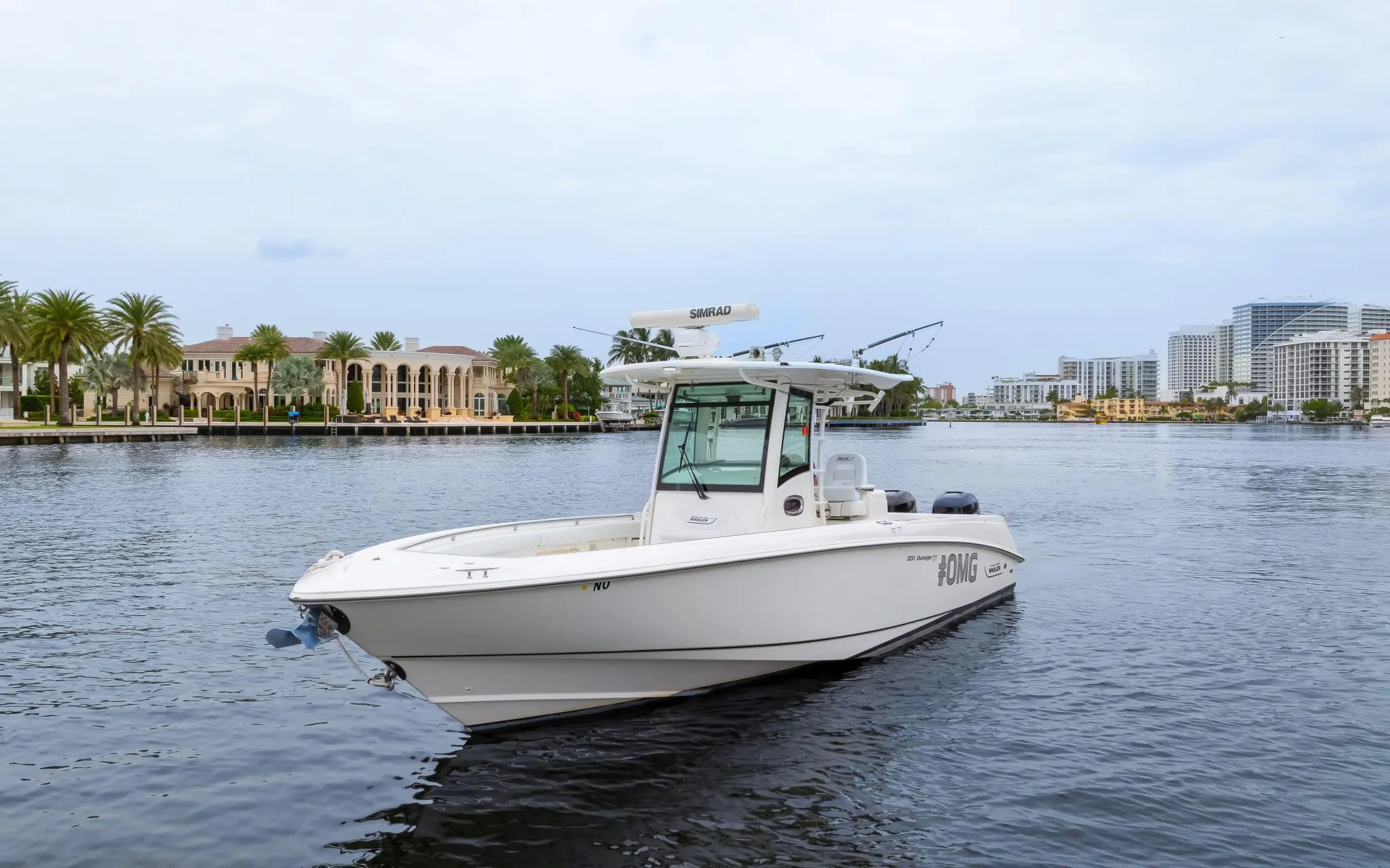 2013 Boston Whaler 320 outrage