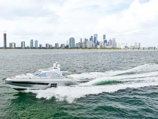 Azimut 55s