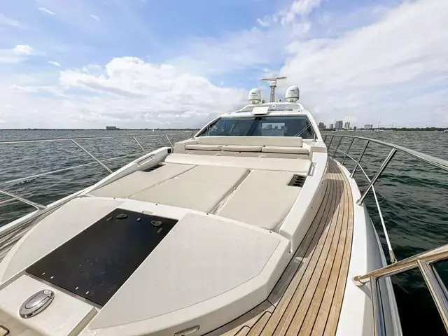 Azimut 55s