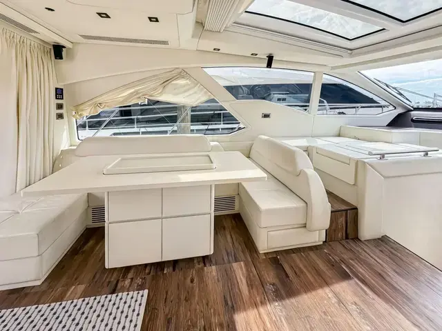 Azimut 55s