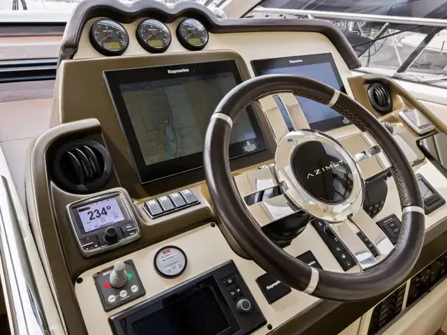 Azimut 55s