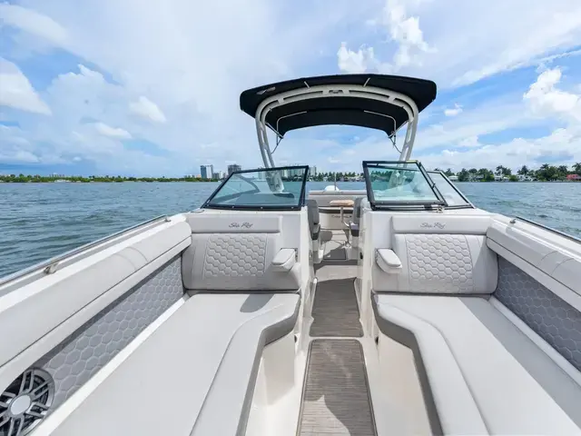 Sea Ray SDX 270 OB