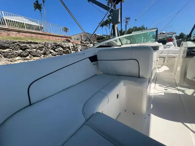 Sea Ray 240 Sundeck