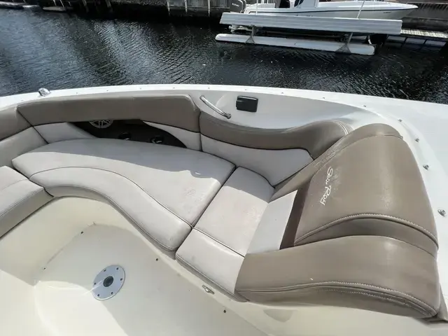 Sea Ray 300 SLX