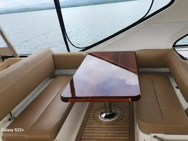 Sea Ray L650 Fly