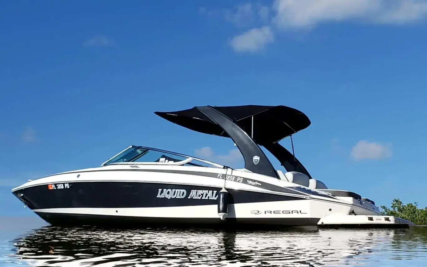 2014 Regal 2500 bowrider