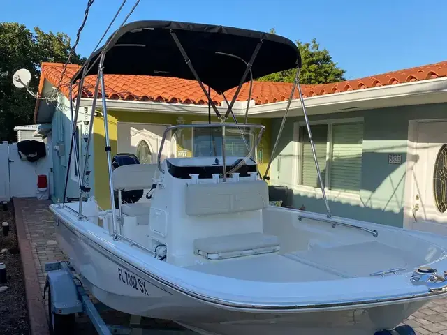 Boston Whaler 150 Montauk