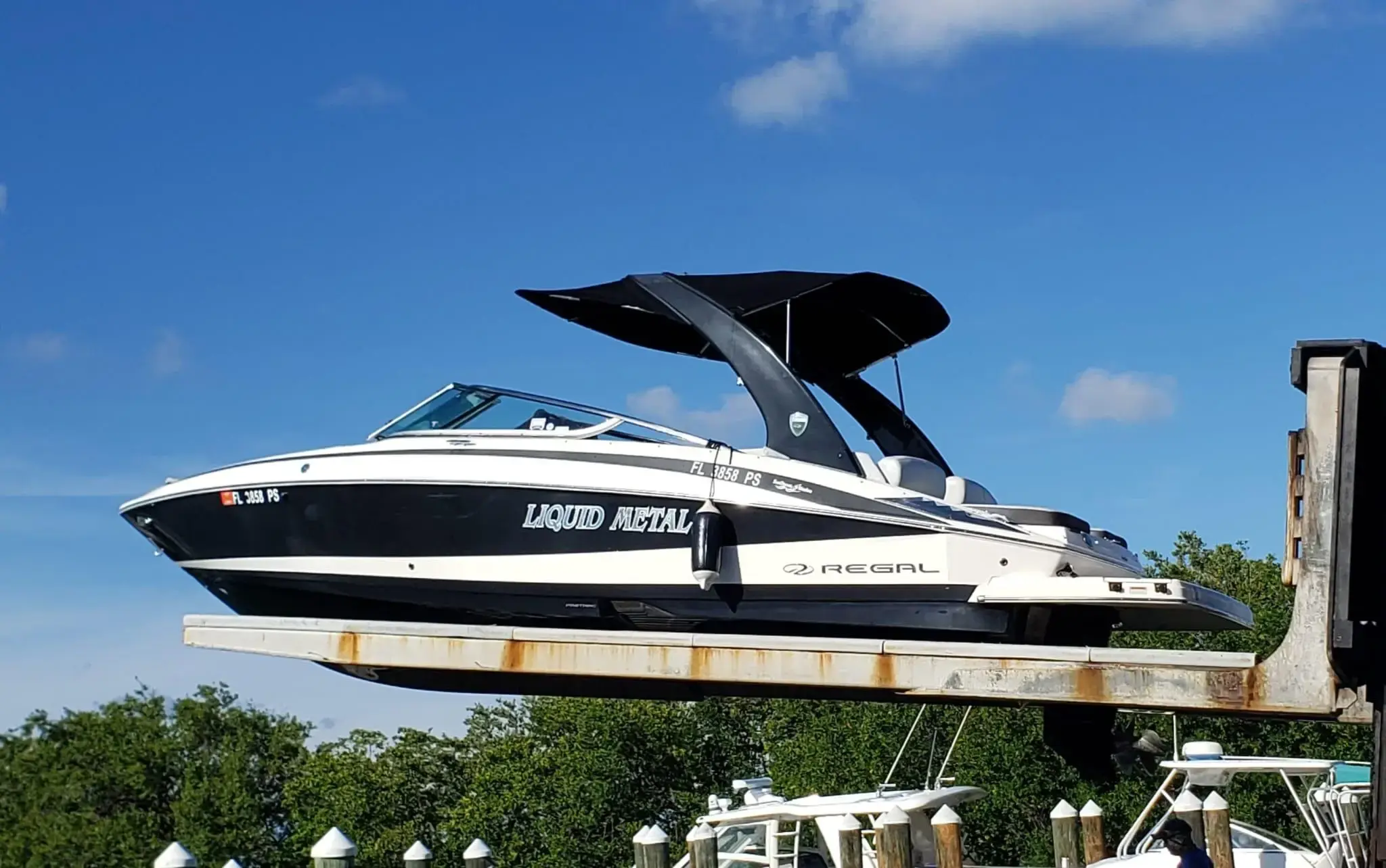 2014 Regal 2500 bowrider