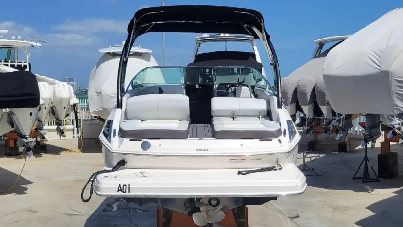 2014 Regal 2500 bowrider