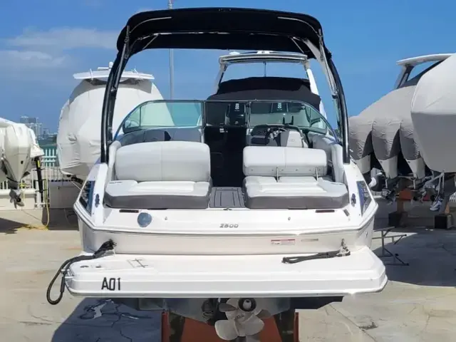 Regal 2500 Bowrider