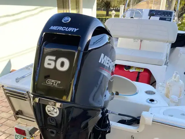 Boston Whaler 150 Montauk