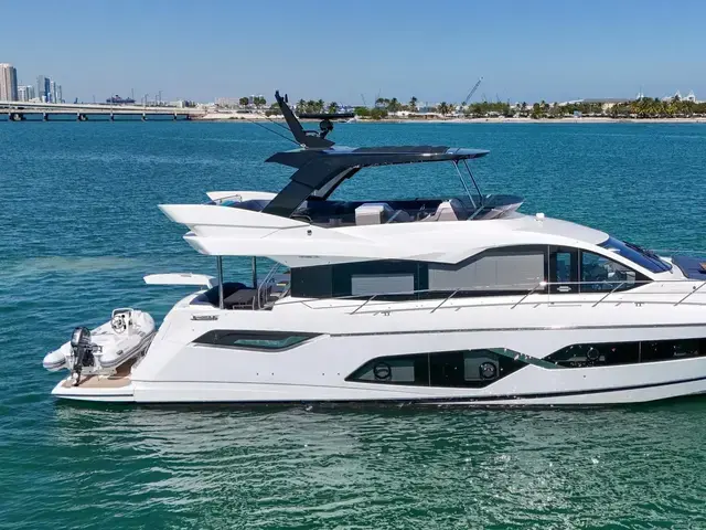 Sunseeker Manhattan 68