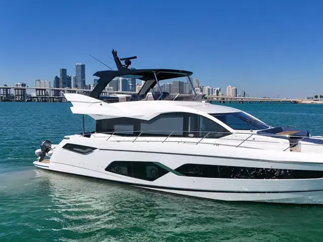 Sunseeker Manhattan 68