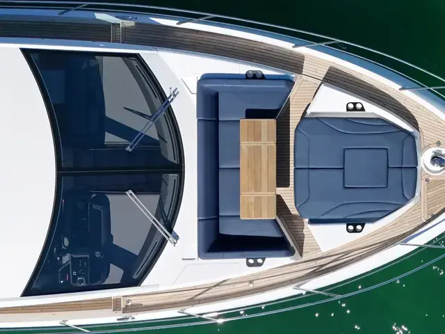 Sunseeker Manhattan 68