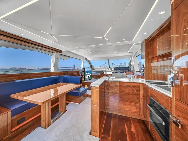 Sunseeker Manhattan 68