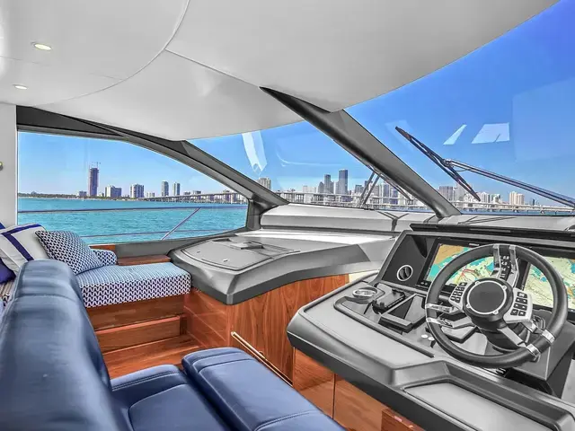 Sunseeker Manhattan 68