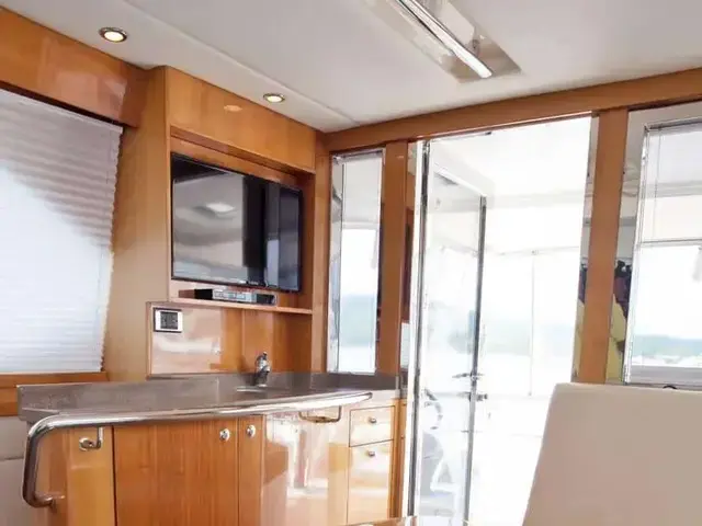 Riviera Enclosed Flybridge