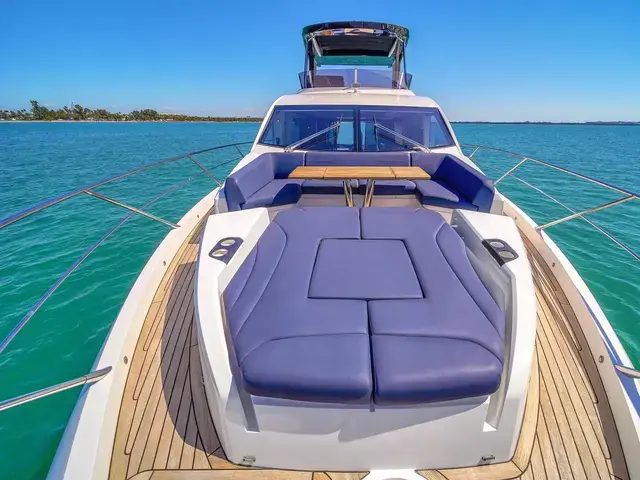 Sunseeker Manhattan 68