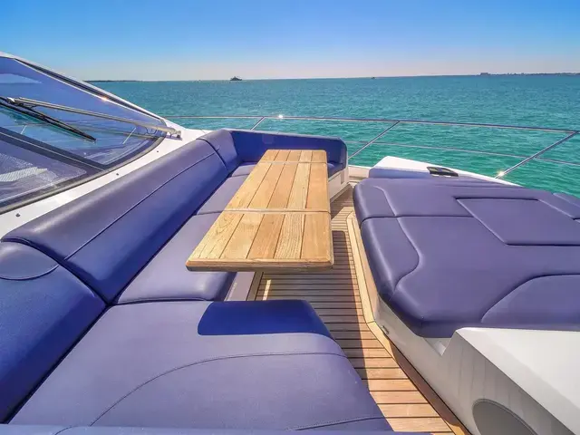 Sunseeker Manhattan 68