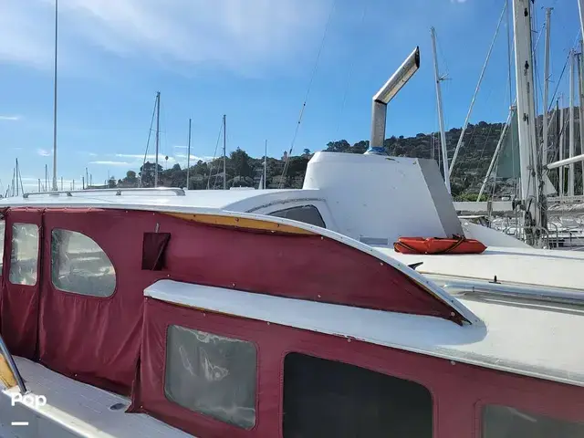 Monk Tri Cabin Canoe Stern Diesel Motor Yacht