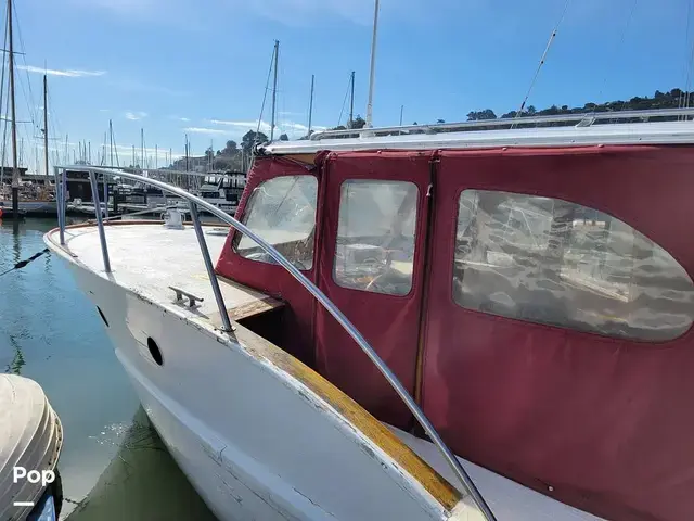 Monk Tri Cabin Canoe Stern Diesel Motor Yacht