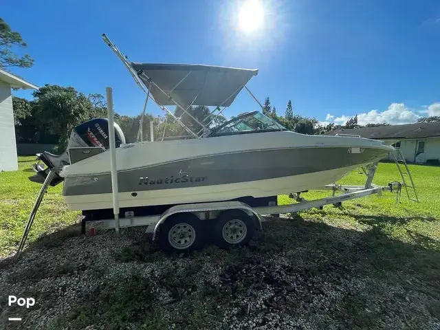 NauticStar Boats 203DC