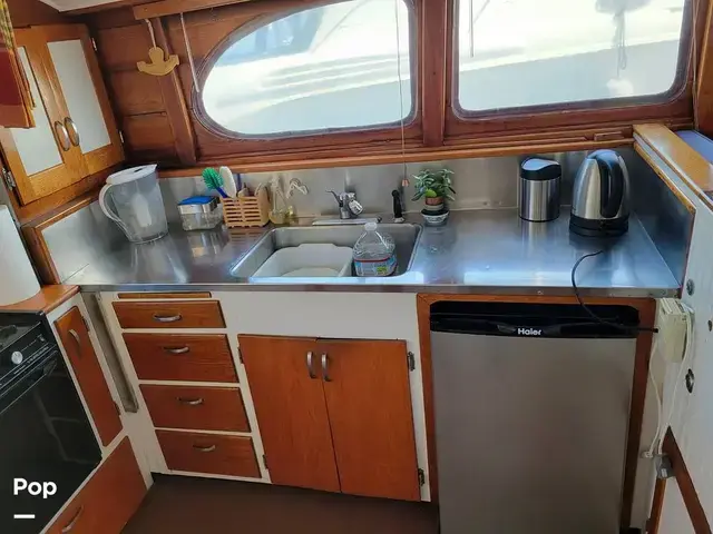 Monk Tri Cabin Canoe Stern Diesel Motor Yacht