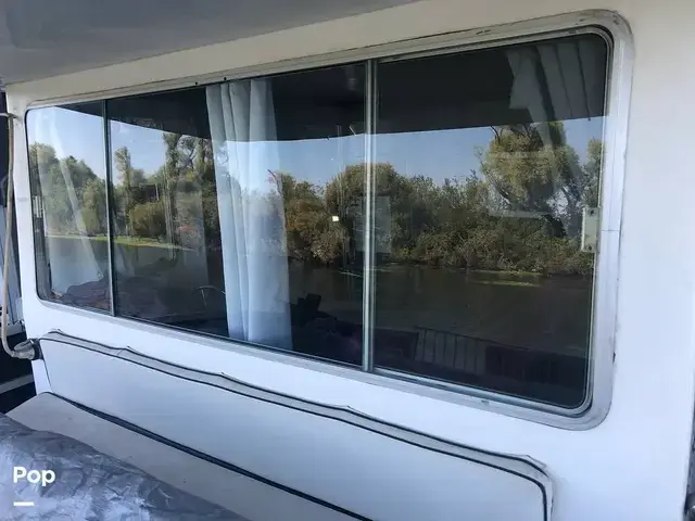 Gibson 36 Houseboat