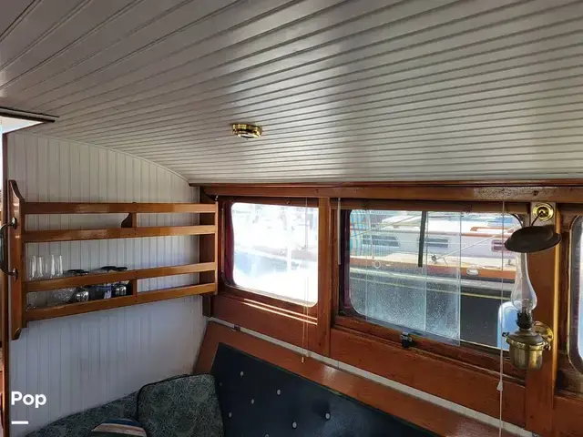 Monk Tri Cabin Canoe Stern Diesel Motor Yacht