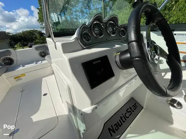 NauticStar Boats 203DC