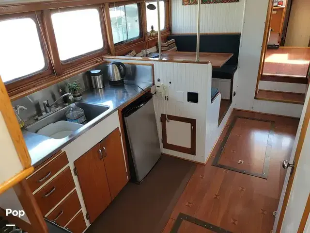 Monk Tri Cabin Canoe Stern Diesel Motor Yacht