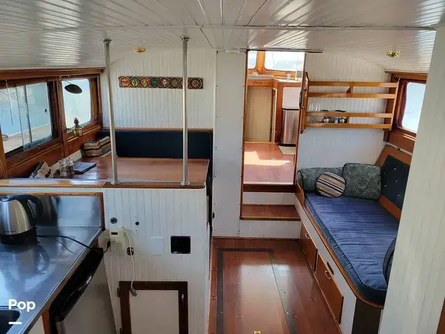 Monk Tri Cabin Canoe Stern Diesel Motor Yacht