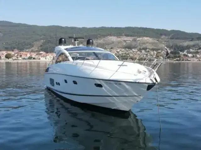 Sunseeker Predator 60