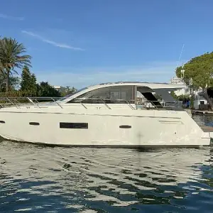 2012 Sealine SC42