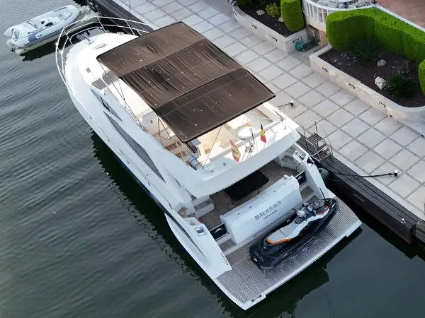 2012 Astondoa flybridge 52