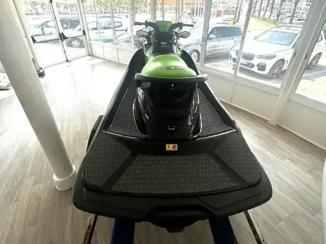 Kawasaki Jetski STX 160X