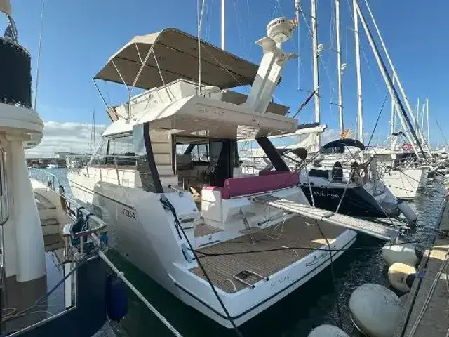 Sealine F 42