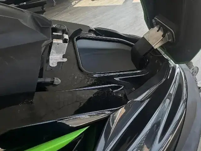 Kawasaki Jetski STX 160X