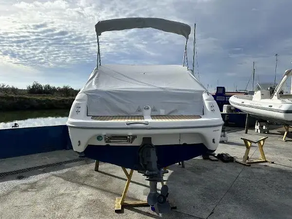 2002 Sessa islamorada 23